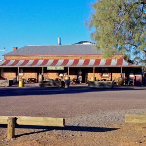 Prairie Hotel / Lodge