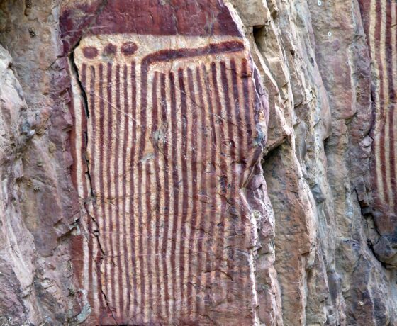Caterpillar Dreaming Rock Art in East MacDonnell Ranges