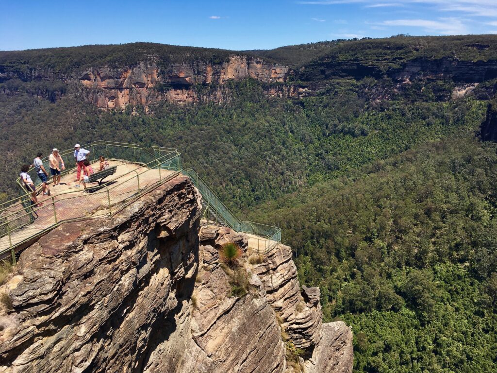 Pulpit Rock overhanging Grose Valley wilderness