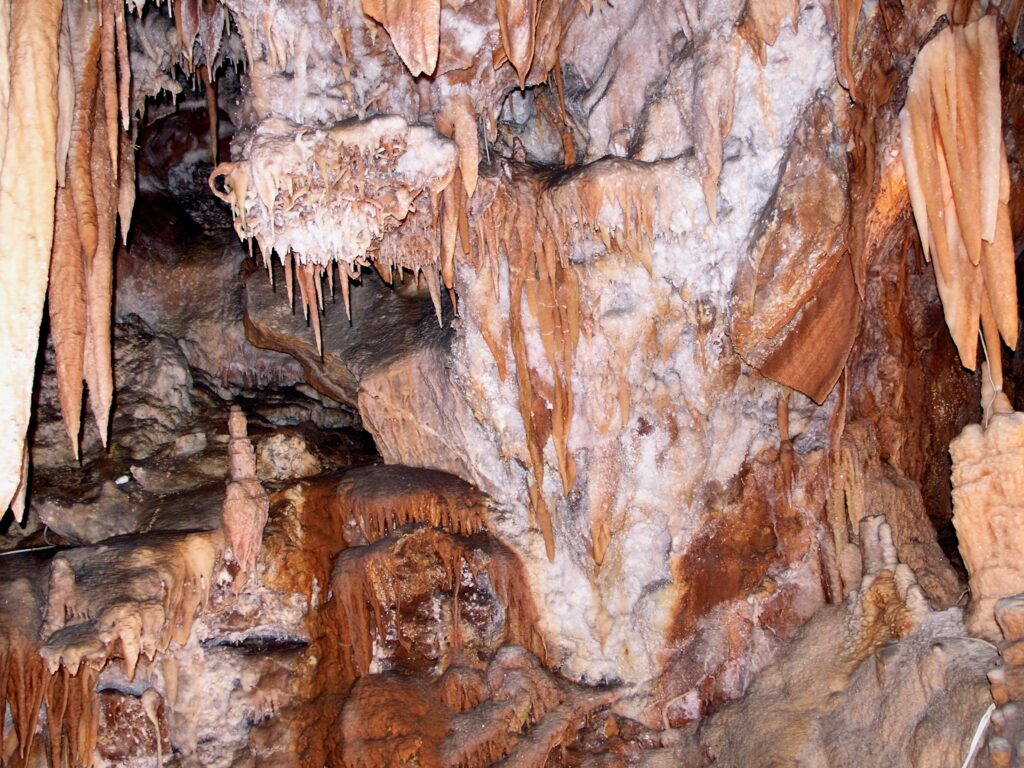 Orient Cave - Jenolan Caves